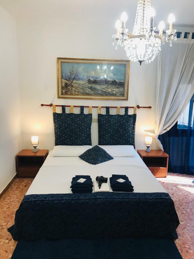 Venice Rainbow Hotel Buitenkant foto