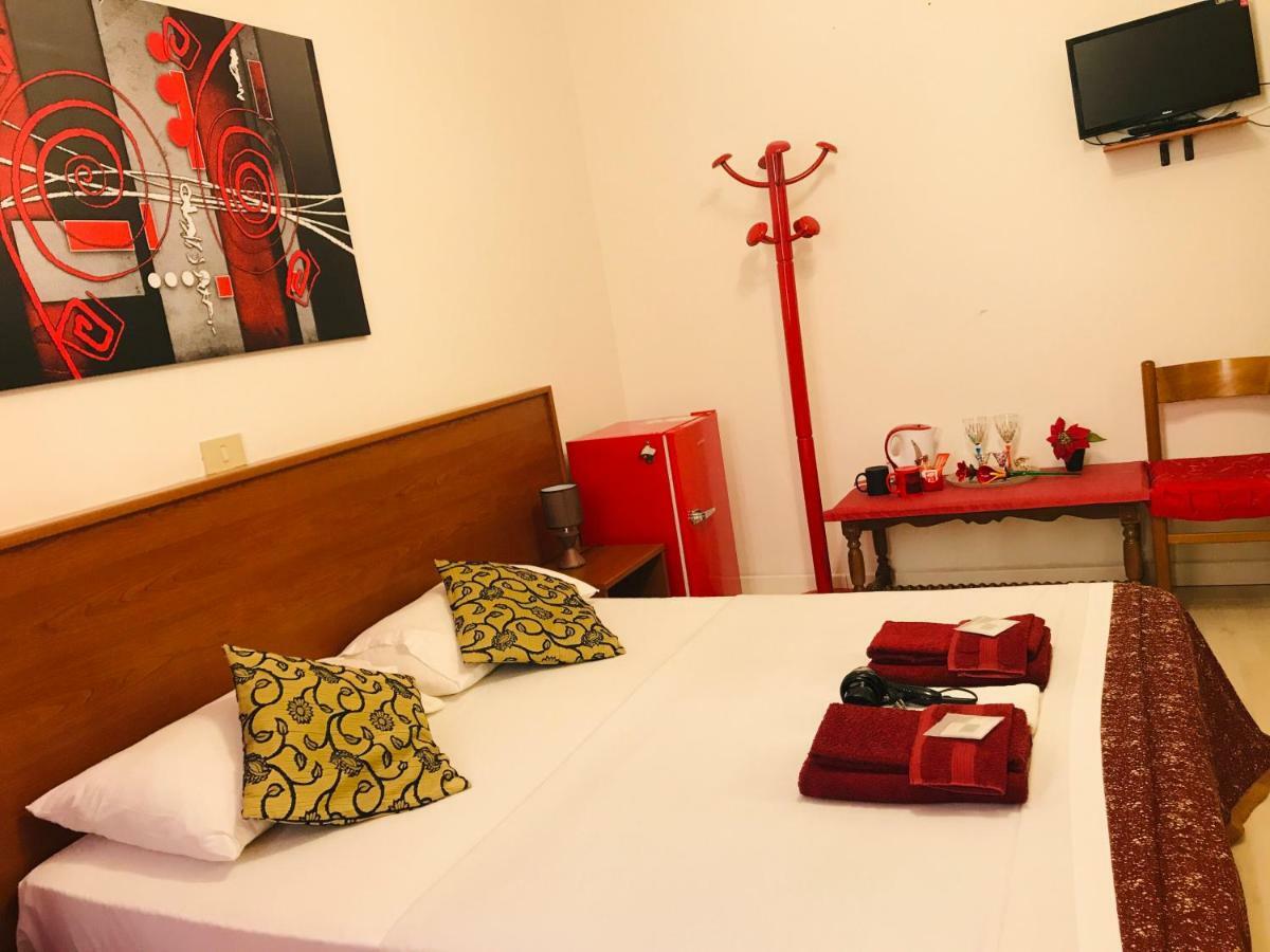 Venice Rainbow Hotel Buitenkant foto